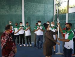 Glady Kandouw Kukuhkan Pengcab Pelti Minahasa