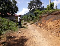 Lahan Belum Dibayar Pemerintah, Ferry Tutup Akses Jalan