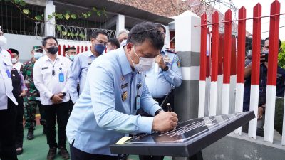 Resmikan Kampung Bersinar dan Jalin Kesepakatan dengan Mitra di Lapas Pemuda Tangerang, Ini Pesan DirjenPAS