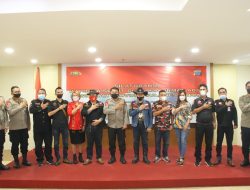 Kapolda Irjen Pol Mulyatno Bersilaturahmi dengan Ormas Adat Sulut