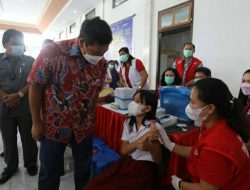 ODSK Kejar Target Herd Imunity, Gelar Vaksinasi Massal di Kakas
