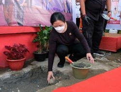 Ketua DPR RI Puan Maharani Letakan Batu Pertama Pembangunan Patung Soekarno di Tugu Trikora Bitung