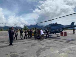 Bravo, Ops Damai Cartenz Berhasil Evakuasi 8 Korban Penembakan KKB