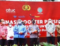 Tinjau Vaksinasi Booster, Kapolri: Buruh Harus Dalam Kondisi Optimal dan Sehat Hadapi Omicron