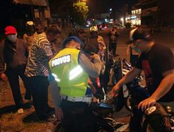 Gelar Patroli Malam di TKB, Tim Polresta Manado Dapati Sajam, Miras Hingga Obat Keras