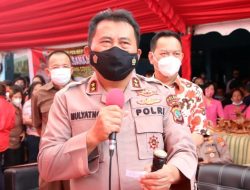 Kapolda Sulut Apresiasi Antusiasme Warga Ikuti Vaksinasi di Terminal Beriman Tomohon