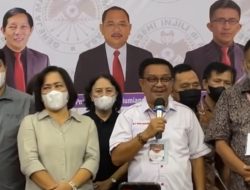 Ultah Maurits Mantiri Dapat Surprise Pelayanan Sebagai Ketua P/KB Sinode GMIM