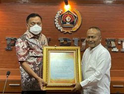 ODSK Dapat Penghargaan Mitra Pers dari PWI Pusat