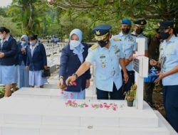Danlanud Sam Ratulangi Pimpin Ziarah di TMP Kairagi