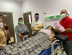 Gubernur dan Wagub Sulut Namai Bayi Kembar yang Lahir Pertama di RS ODSK