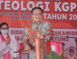 Maurits Hengky Hadiri Pembukaan Konsultasi Teologi KGPM