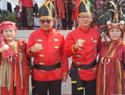 Upacara Hardiknas Di Kota Bitung Gunakan Pakaian Adat Minahasa