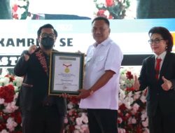 Gubernur Olly Pecahkan Rekor MURI di Hardiknas