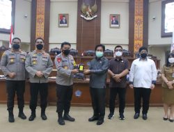 Irjen Pol Mulyatno Sharing Wawasan Kebangsaan di DPRD Sulut