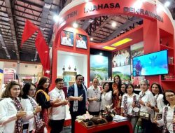 Stand Dekranasda Minahasa Jadi Primadona, Legislator Senayan Mampir