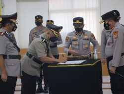 Kapolda Sulut Pimpin Sertijab Dua Pejabat Utama dan Enam Kapolres
