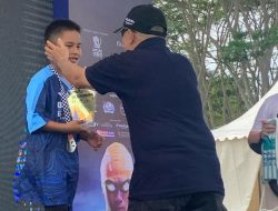 Flynn Tewu Naik Podium Juara OCEANMAN Internasional di Bali 2022