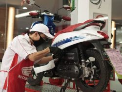 Servis Motor Honda di AHASS Dapat Diskon 17 Persen
