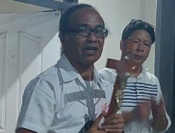 Ribuan Umat Katolik Ikut Perarakan Salib Suci