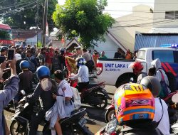 Bison Kontra N-Max, Wanita Madidir Tewas Terlindas Truck Tronton