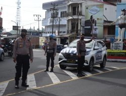 Personil Polres Tomohon Turun Jalan, Ciptakan Kelancaran Lalu Lintas