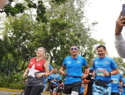 Lari Pagi Bareng Menteri Bupati Minahasa Utara Hadiri Agenda ADWI