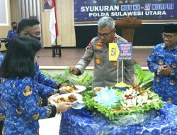 Kapolda Sulut Potong Tumpeng HUT ke-51 Korpri, ini Harapannya