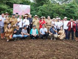 Bupati ROR : Menanam dan Beternak Beri Efek Besar
