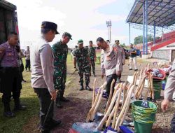 Polri Kerahkan Ribuan Personel Bersihkan Puing-puing Pasca Gempa Cianjur