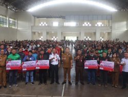 800 Tukang Ojek Tomohon Terima Bansos, Ini Besarannya