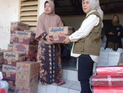 Wali Kota Tatong Bara Turun Langsung Serahkan Bantuan di 5 Lokasi Bajir Manado