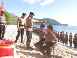 Kapolda Sulut Pimpin Upacara Penutupan Tradisi Pembaretan Bintara Remaja