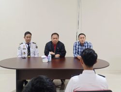 Kadivim Beri Arahan dan Tinjau Kesiapan Petugas Imigrasi pada Penerbangan Perdana Rute Manado-Narita