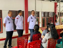 Pesan Ronald Lumbuun Saat Memantau Layanan Eazy Passport di SMAN 9 Manado