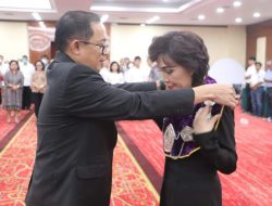 “Banyak Selamat Dekan Kapantow, Laksanakan Tugas, Jaga Integritas”