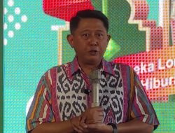 Fenomena Jelang Idul Fitri, Banyak Masyarakat Datangi Pegadaian Tebus Barang
