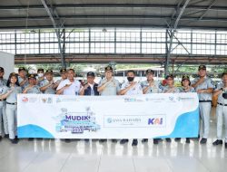 Kementerian BUMN Lepas 15 Ribu Peserta Mudik Bersama BUMN 2023 Moda Kereta Api
