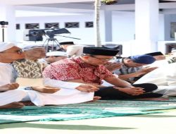 Sholat Ied di Kampung Jawa Dihadiri Bupati ROR