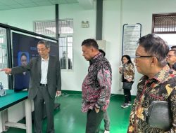 Di China, Gubernur Olly Dondokambey Pelototi Teknologi Robotic