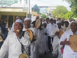 Musik Rebana Hantarkan Senator Djafar Alkatiri Daftar ke KPU dengan Angka Keramat