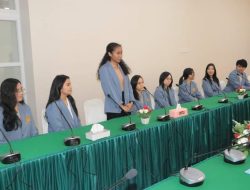 Prof Sompie Lepas Mahasiswa Awardee Unsrat yang Ikut Program IISMA