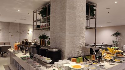 Nikmati Berbagai Macam Kuliner di Thematic Lunch, Grand Whiz Megamas Manado