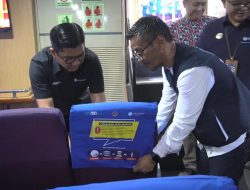 Serahkan Bantuan Cover Seat Jadi Upaya Jasa Raharja Optimalkan Sosialisasi Kepada Penumpang Kapal Laut
