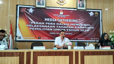 SERIUS: KPU Kota Bitung saat melakukan kegiatan media gathering bersama pers dalam rangka pelaksanaan kampanye pemilu 2024, Kamis (23/11).
