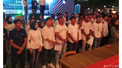 Ratusan MIDAL saat memberikan dukungan pada Sri Nanda Lamadau
