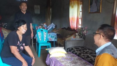 Konsisten Sejak Lama, Gerard Lapian Bantu Keluarga di Pinaras