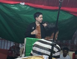 Greivance Lumoindong Menikmati Pesta Rakyat Tulude