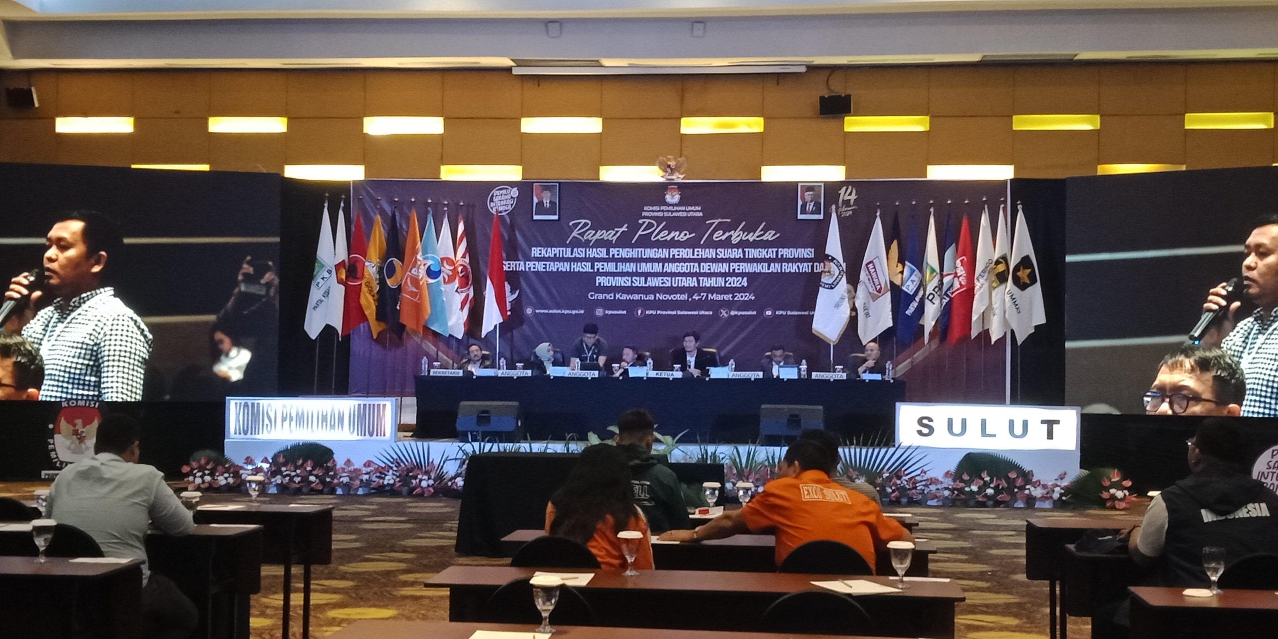 PLENO: Suasana rapat pleno terbuka yang dilaksanakan di GKIC.