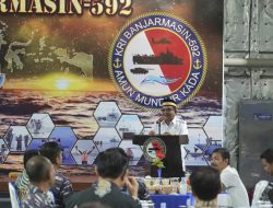 Wali Kota Maurits Mantiri Buka Puasa di Atas Kapal Perang