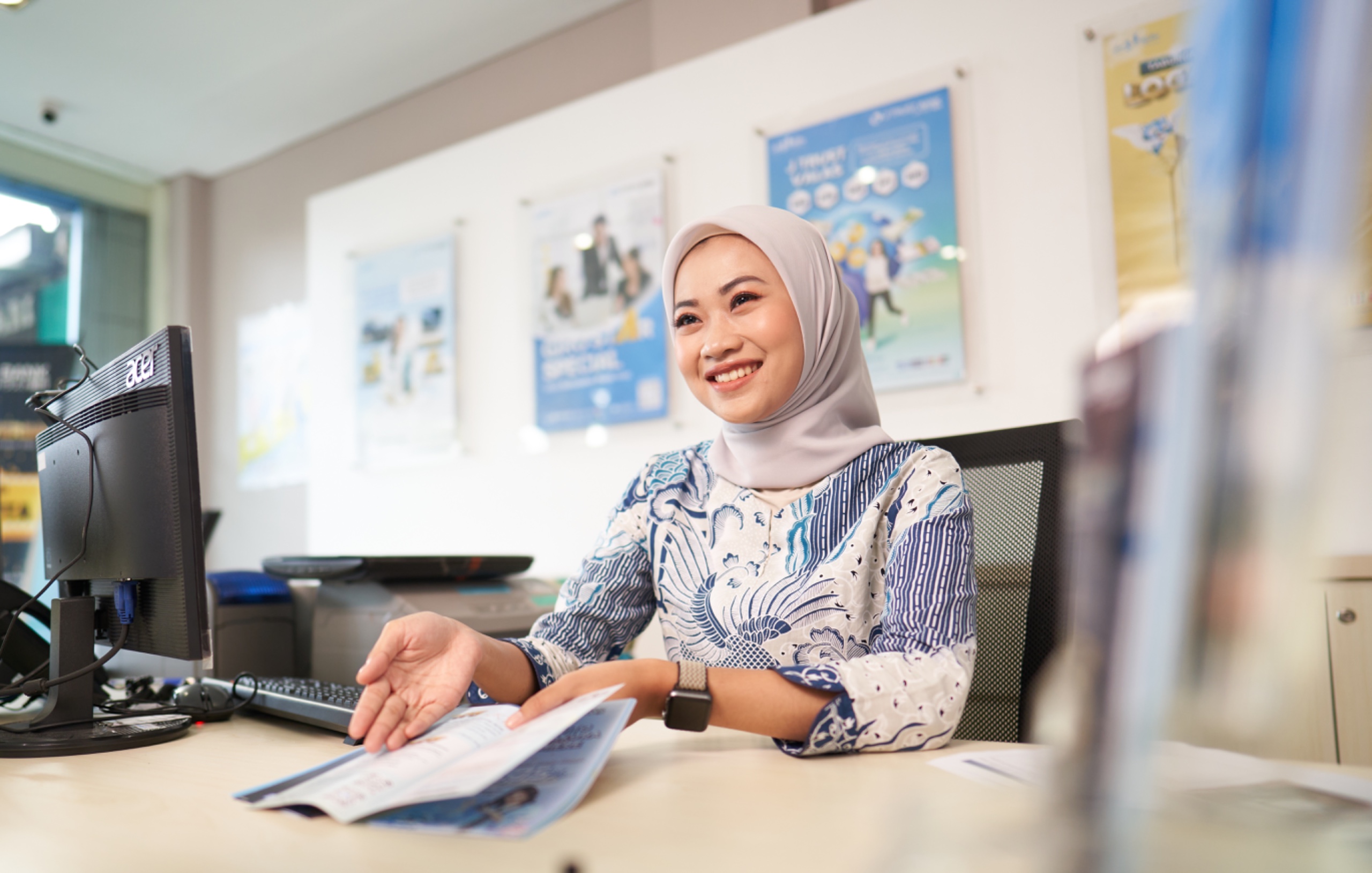 J Trust Bank selalu memberikan pelayanan terbaik bagi nasabah.